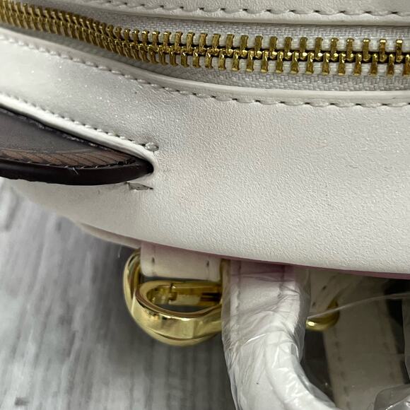 Loungefly X LASR Disney Minnie Ice Cream Convertible Mini Backpack Crossbody Bag - Picture 7 of 14